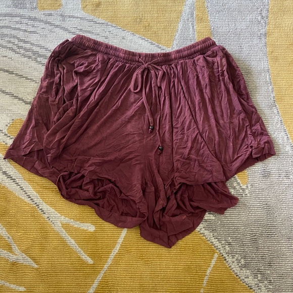 Burgundy Drawstring Jersey Shorts- POL - Picture 2 of 11